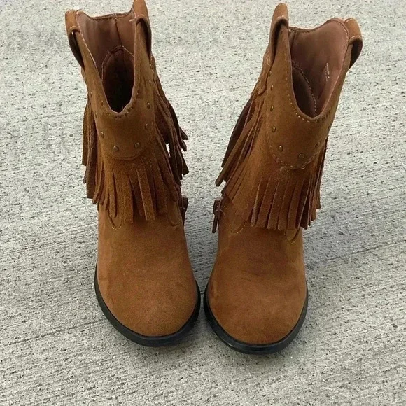 New Genuine Kids From OshKosh Boots Suede Fringe Toddler Size 5 Brown NO TAGS - Picture 1 of 7